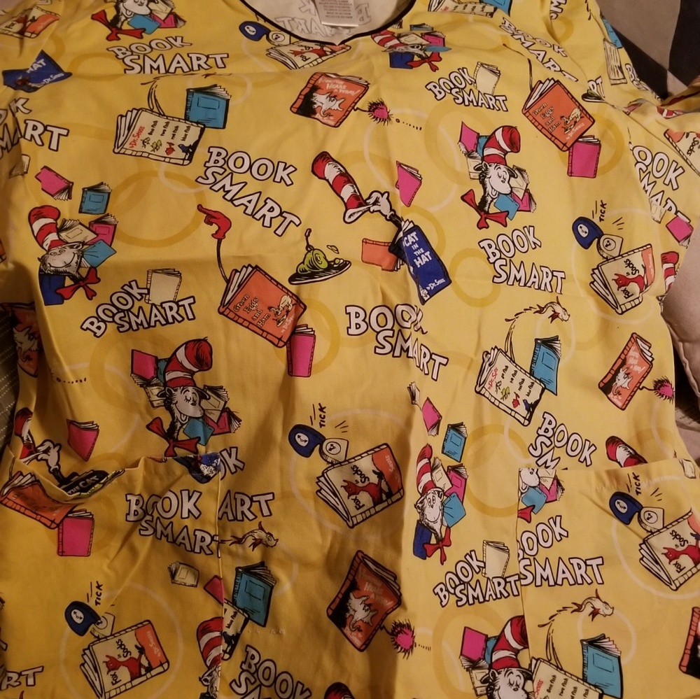 Scrub top